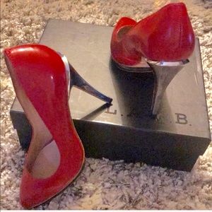 L.A.M.B red pumps